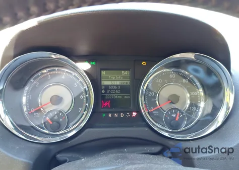 2013 Chrysler Town & Country Touring z USA, uszkodzony, nr VIN 2C4RC1BG4DR792941